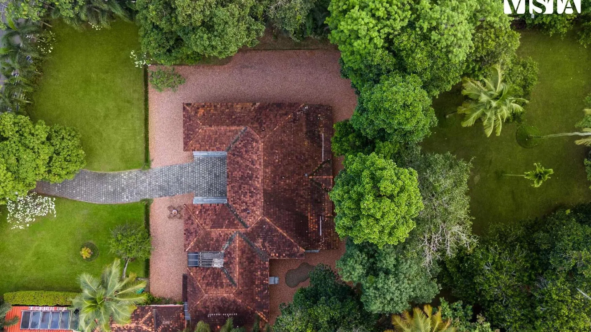 Cvm House With Lawn At Thiruvalla By Stayvista Alappuzha Indien